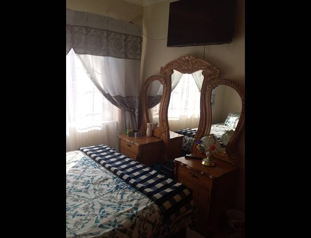 3 BEDROOM APARTMENT SOLD IN THE ORCHARDS